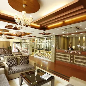 Hotel Mahadev ***