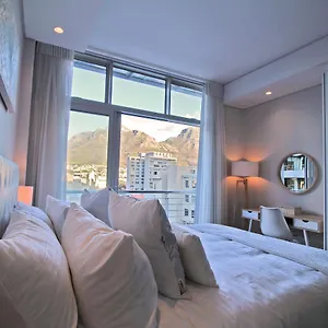 Apartment Sensational Sentinel